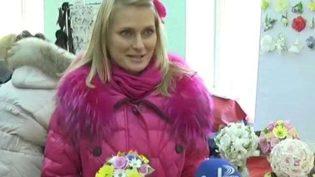 ✿ ТВ Репортаж: Цветы из Ткани и Полимерной глины