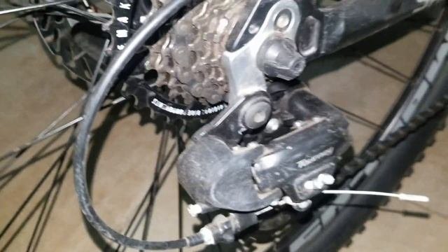 GAMA BAJA SHIMANO TOURNEY TZ VS SHIMANO TOURNEY