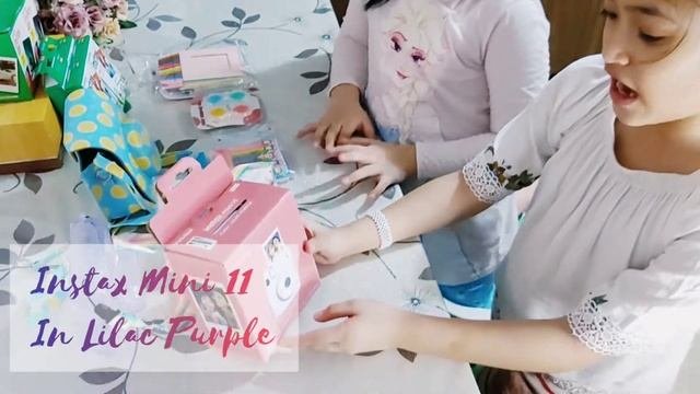 Kids on Board Unboxing: FUJIFILM INSTAX MINI 11