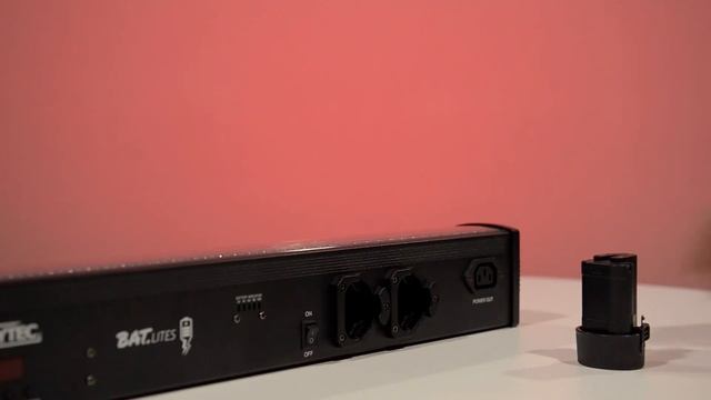 Varytec BAT.BAR 240 RGB: a bar of light - no matter where