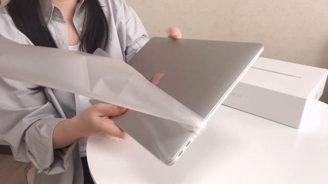 MacBook Air M1 Unboxing | 맥북 초보의 찐 리액션 | 사과농장 꿈나무???