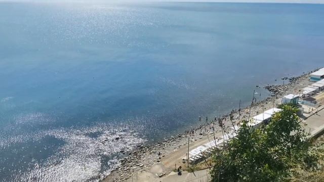 Каменистый пляж в Анапе