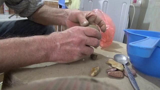 Этрусски. Лепим ритон.