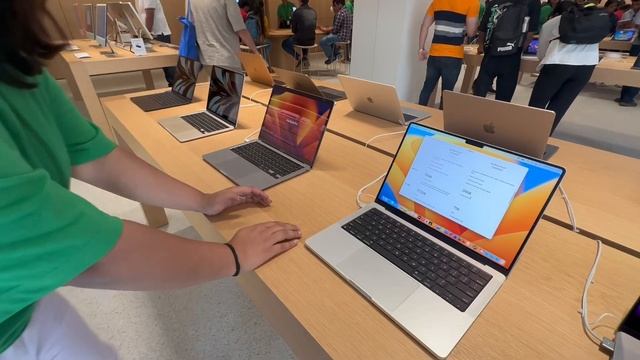 Buying MacBook Pro M2 14
