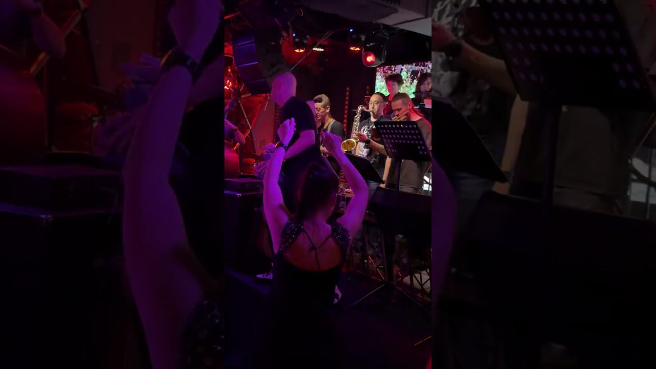 Би-2. "Полковник". СТД оркестр, Дмитрий Колбин и группа "Ковры"