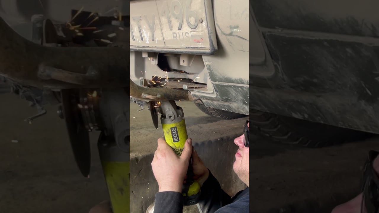 Безопасность наше всё. Модная защита глаз. Глаза это главное! #car #fail #mechanic #service