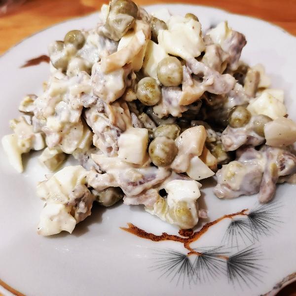 Салат с куриными желудками