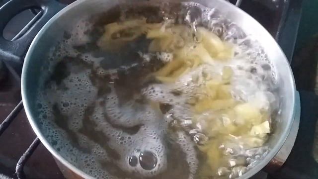 Быстрый супчик "Вермишель". В Казани снова снег.
