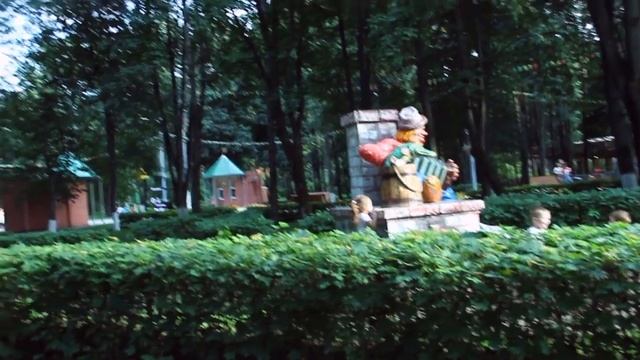 ?Вернулись домой?Буккроссинг в Королёве?Центральный парк?Аллея сказок