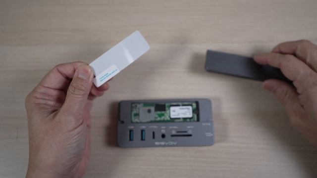 Acasis 10-in-1 USB-C Hub with SSD Enclosure & 5-in-1 Hub for 14" and 16" MacBook Pros