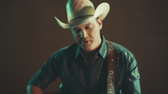 Jon Pardi - Heartache Medication (Official Music Video)