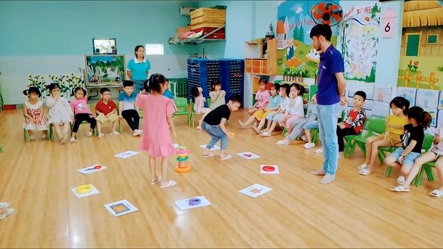 Learn English | How to teach kids | Kindergarten | Fun Games | Vocabulary | Clothes