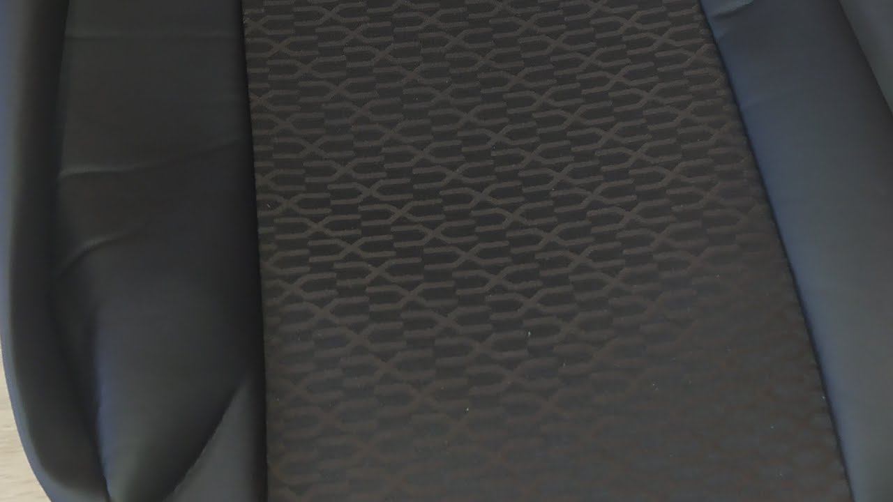 Автомобильные чехлы Premium+ на Fiat Linea