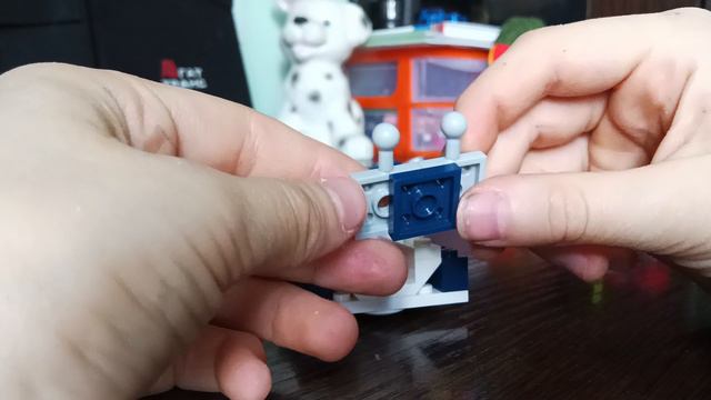 как сделать робота из Lego сreater 31088 третья часть