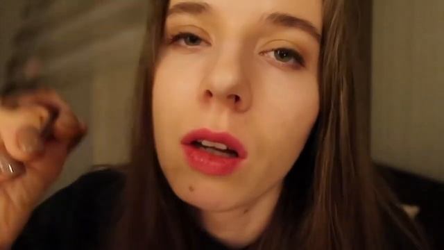 АСМР ЧИСТКА ЛИЦА ОТ САЛАТА ОЛИВЬЕ. Шепот. Персональное внимание. ASMR Face touching.