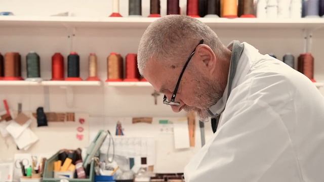 Gianni Conti создание сумки итальянского дизайна