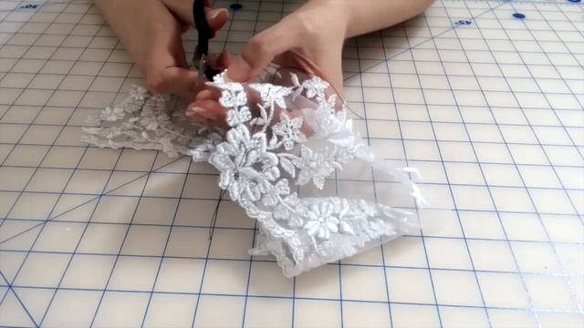 How to Sew Lace Without a Seam