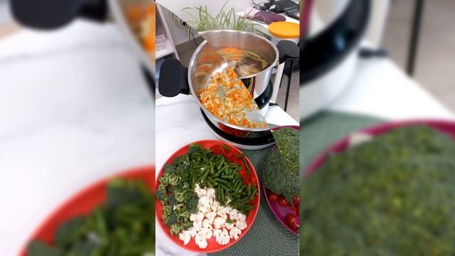 Пятница.       Готовим "Минестроне"