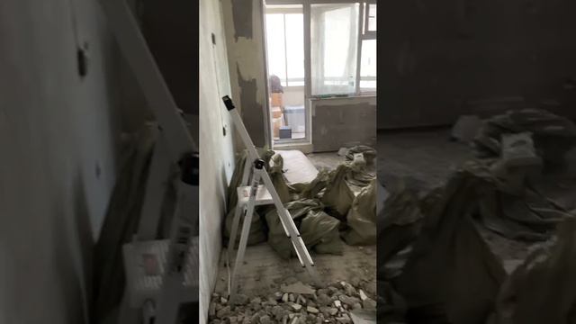 Демонтаж / Квартир / Перегородок / Стяжки
