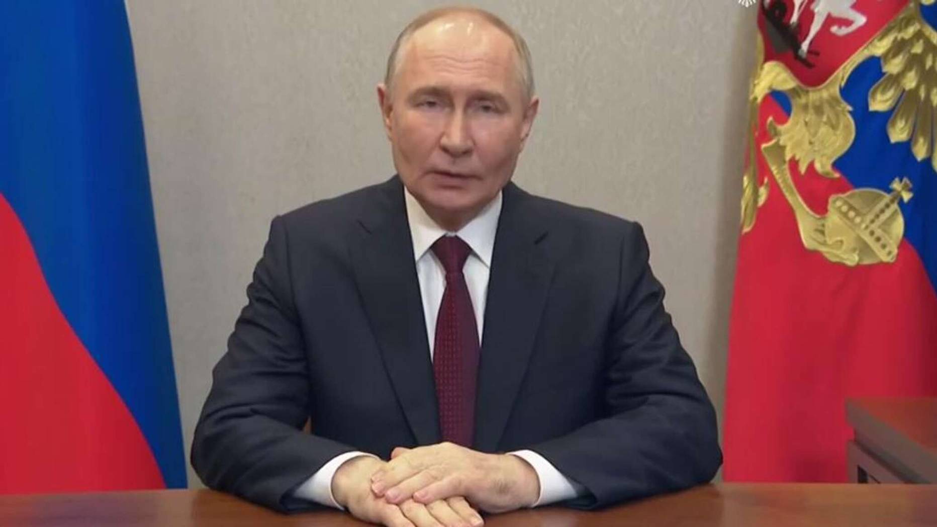 Владимир Путин наградил посмертно погибших в Дагестане от рук боевиков
