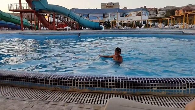 Кувырок в воду.