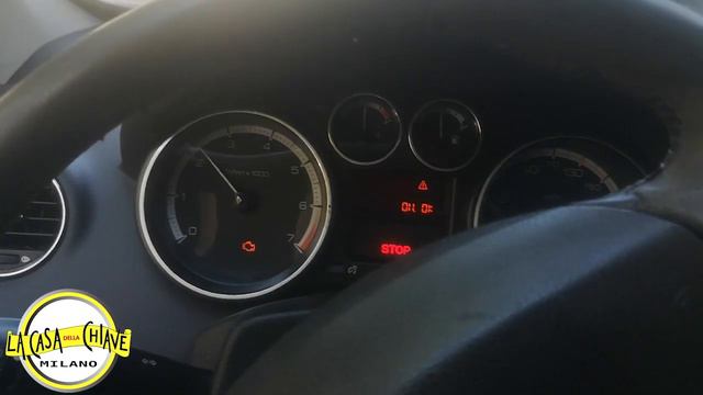 DUPLICATO CHIAVE CON IMMOBILIZER PEUGEOT 308  MILANO