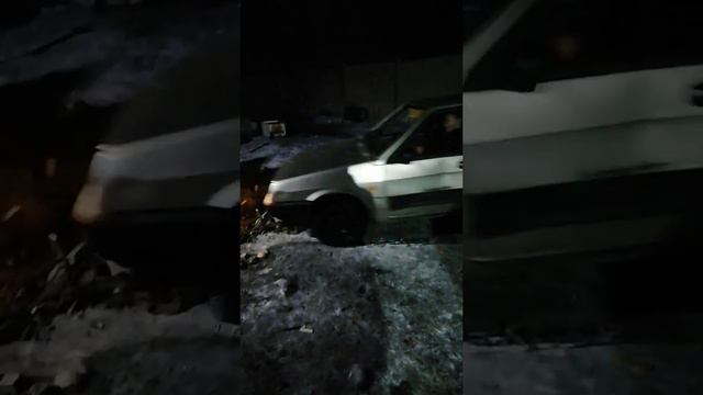 когда нету погрузчика, а кучу с металла ломом надо двигать