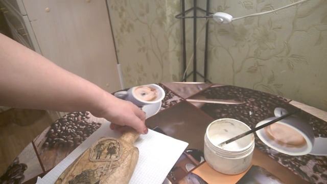 стильная бутылочка, легкий декор