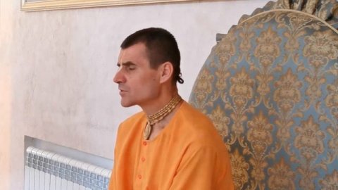 Смотрите вглубь, а не на тело. Вальмики дас