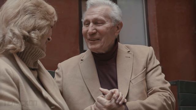 Вспарывая волчице живот, лесник надеялся спасти волчат, но он тогда и не знал, к чему это приведёт.