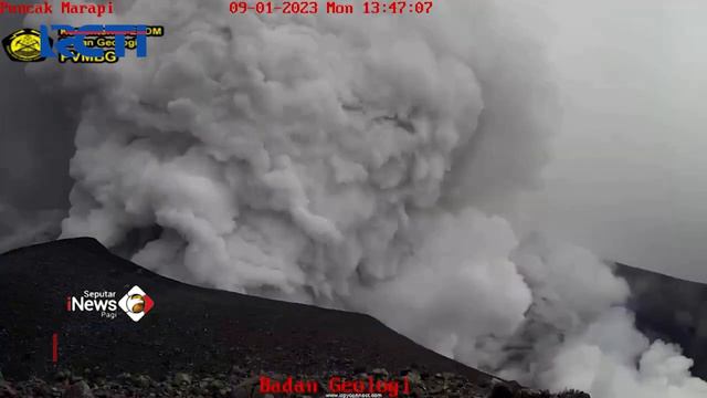 Gunung Marapi, Bukittinggi, Padang, Terus Aktif Keluarkan Abu Vulkanik #SeputariNewsPagi 10/01