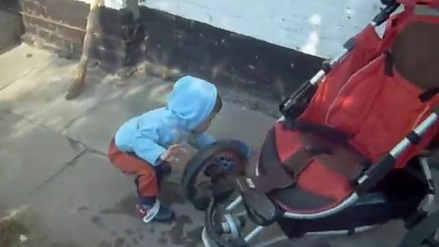 "Маленький, да удаленький"