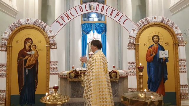 09:15 (італ.час) - Служба Божа. Молебень до Богородиці.