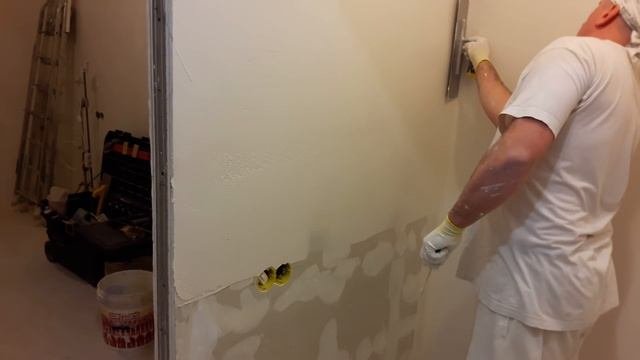 Коррекция гипсокартонных поверхностей.