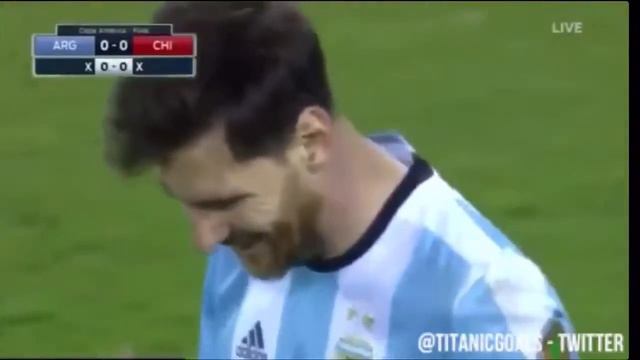 Champions  Титаник  Месси не забил пенальти