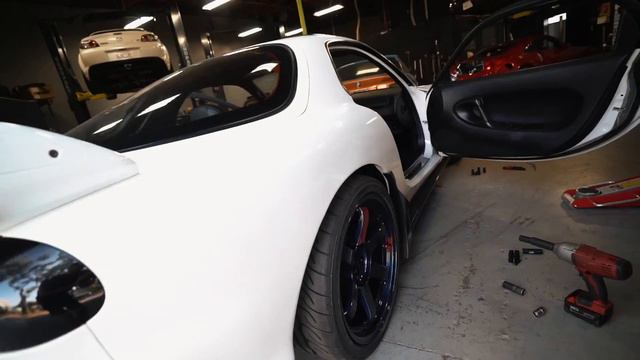 NEW WHEELS FOR MY MAZDA RX-7!!!
