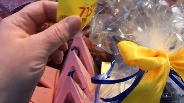 АШАН. Подарункові набори.Арома свічки для романтичного вечора.