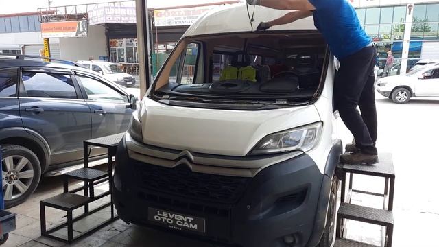CITROEN JUMPER 2015 ÖN CAM DEĞİŞİM İŞLEMİ.