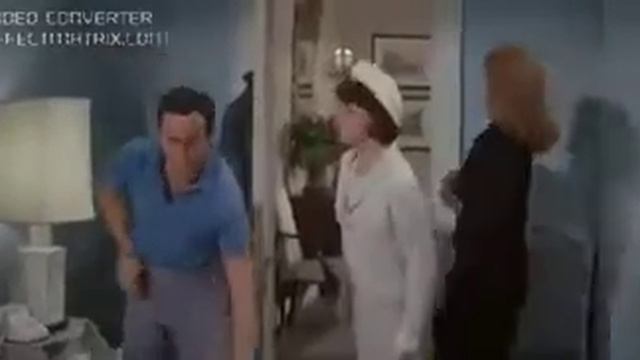 Жена вернулась из командировки....