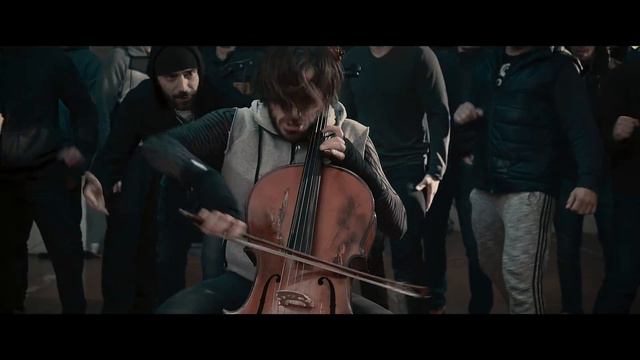 2CELLOS - Eye Of The Tiger [OFFICIAL VIDEO] [l8KpjxesjsU]