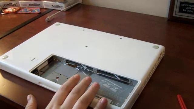 How To Change The Ram In Your Macbook!