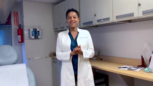 PHYTO Dermatologist Series: Is It Time for a Hair Detox? With Dr. Dina Strachan, MD
