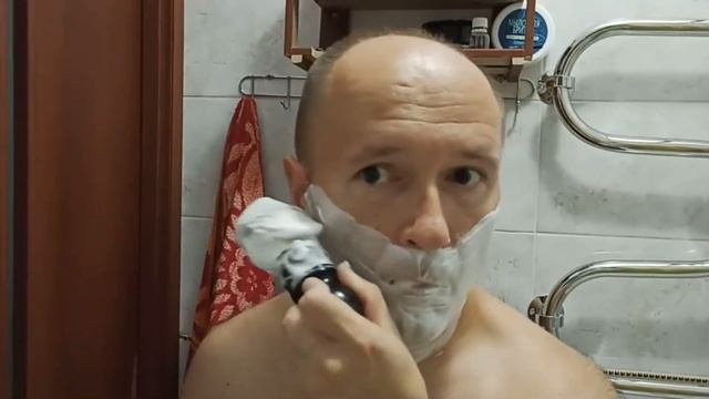 Станок Yaqi SE второй обзор. Косметика Wholly Kaw Eroe.