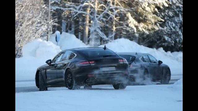 2017 Porsche Panamera first detailed spy images showing the all-new interior