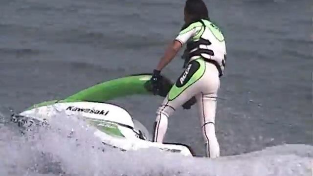 Jet Ski Freestyle Trick:Power submarine