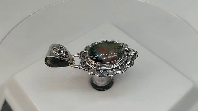 Индийский серебряный кулон с океанической яшмой 6.70ct (Мадагаскар), лампы