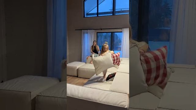 Обзор дивана Хамаль