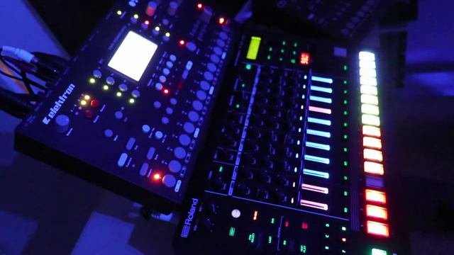 Dub reggae on Roland TR8S Elektron Octatrack: Fish of the Day