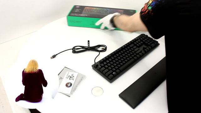 Интересное видео в Nix Москва про клавиатуру Razer Huntsman V2 (Purple Switch) в НИКС