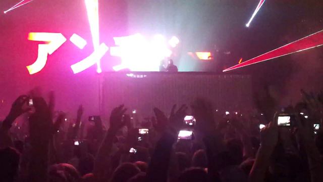 Swedish House Mafia Moscow.mp4